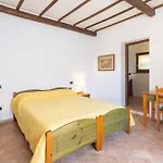 Casale Santomanno By Vacavilla Willa