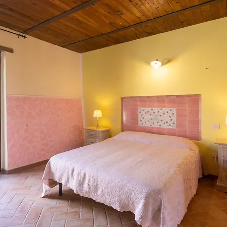 Casale Santomanno By Vacavilla Vila Quadrelli