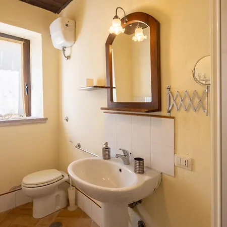 Casale Santomanno By Vacavilla Quadrelli