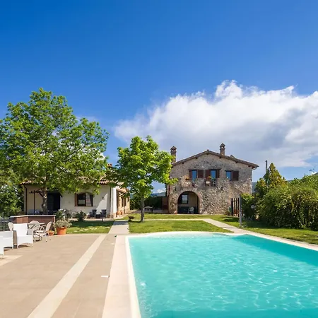 Casale Santomanno By Vacavilla *